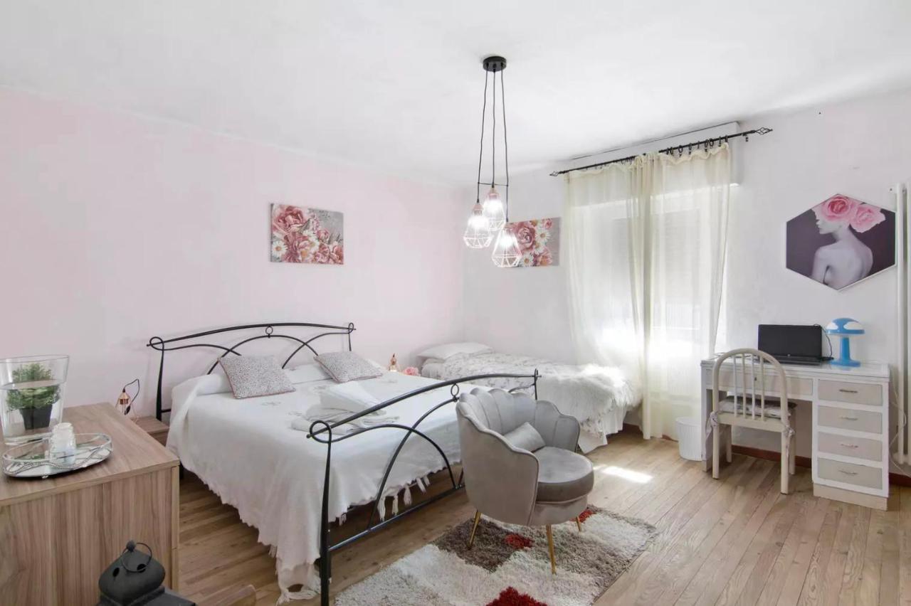 Mary House @ Apartman Sondrio Kültér fotó